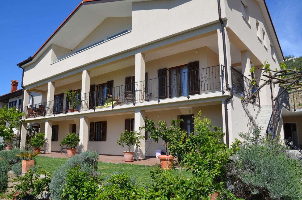 Apartments Ostanek 2 Portorož Exterior foto